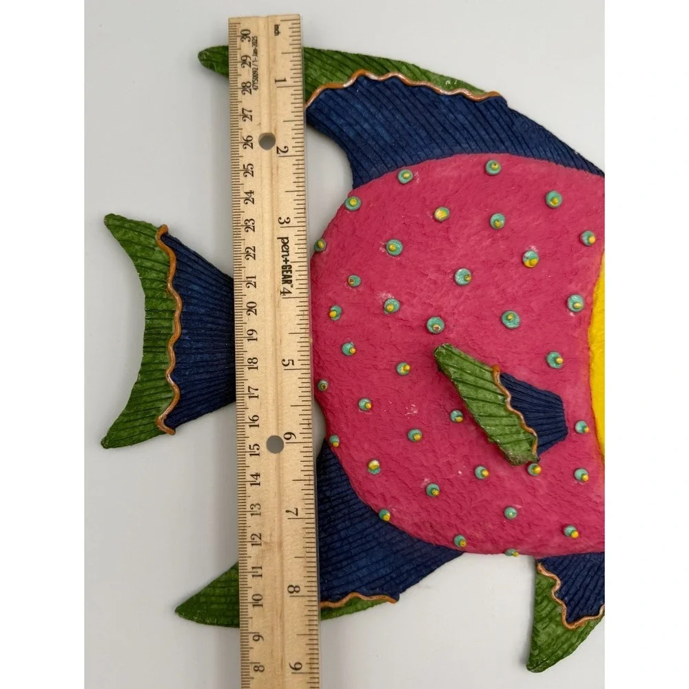 2 Pc Vtg Neon Resin Fish Wall Hangings Decor Fun Retro Tropical Ocean Beach
